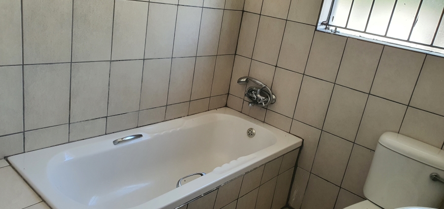 To Let 2 Bedroom Property for Rent in Louis Trichardt Limpopo