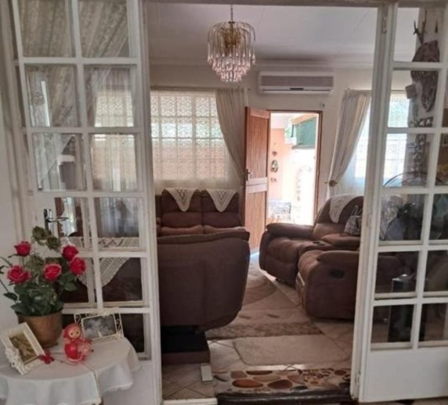 3 Bedroom Property for Sale in Rooiberg Limpopo