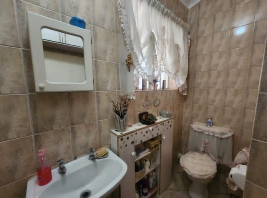 3 Bedroom Property for Sale in Rooiberg Limpopo