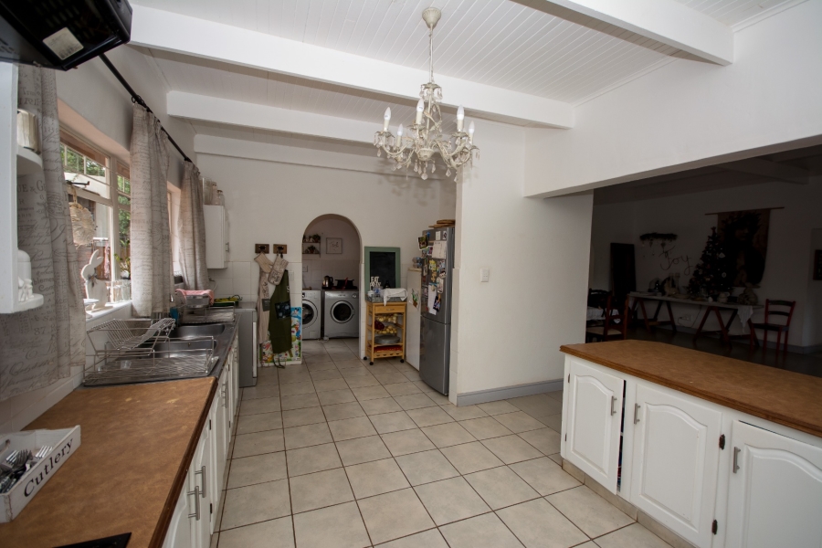 5 Bedroom Property for Sale in Chroompark Limpopo