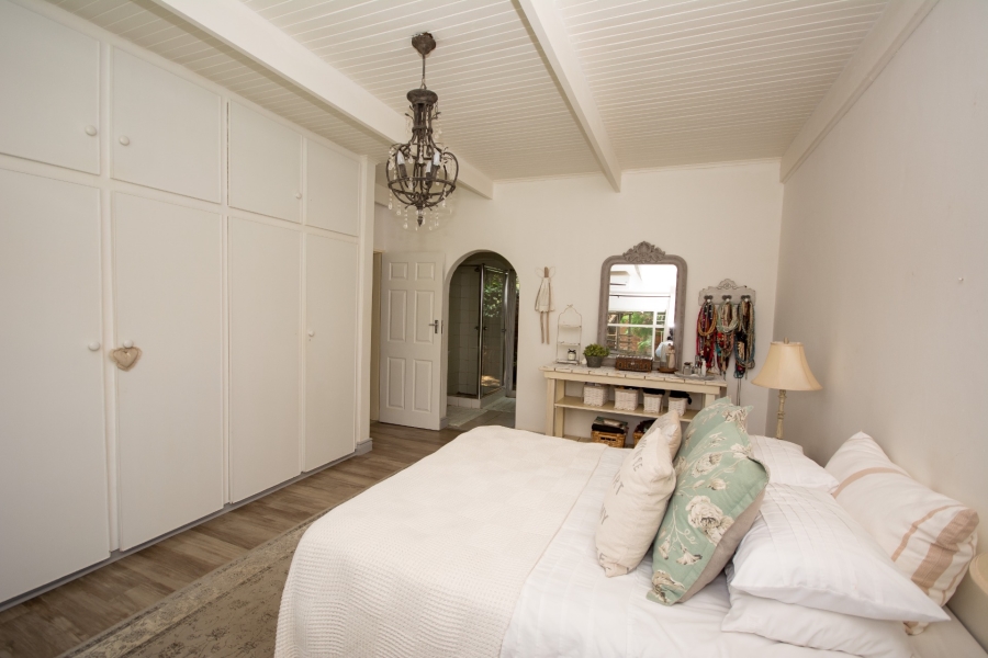 5 Bedroom Property for Sale in Chroompark Limpopo