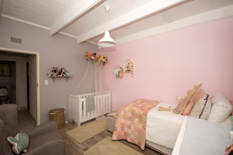 5 Bedroom Property for Sale in Chroompark Limpopo