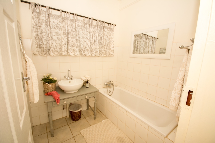 5 Bedroom Property for Sale in Chroompark Limpopo