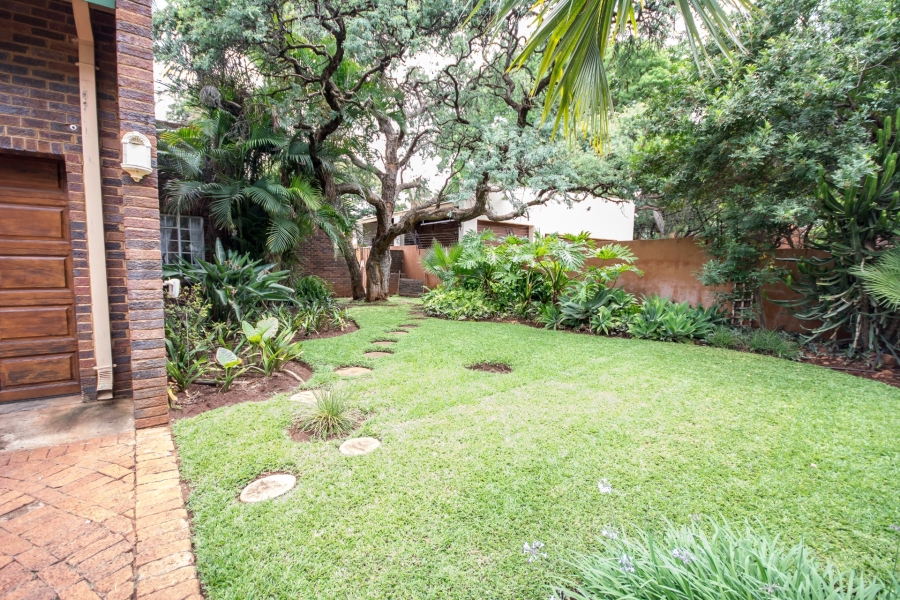 5 Bedroom Property for Sale in Chroompark Limpopo