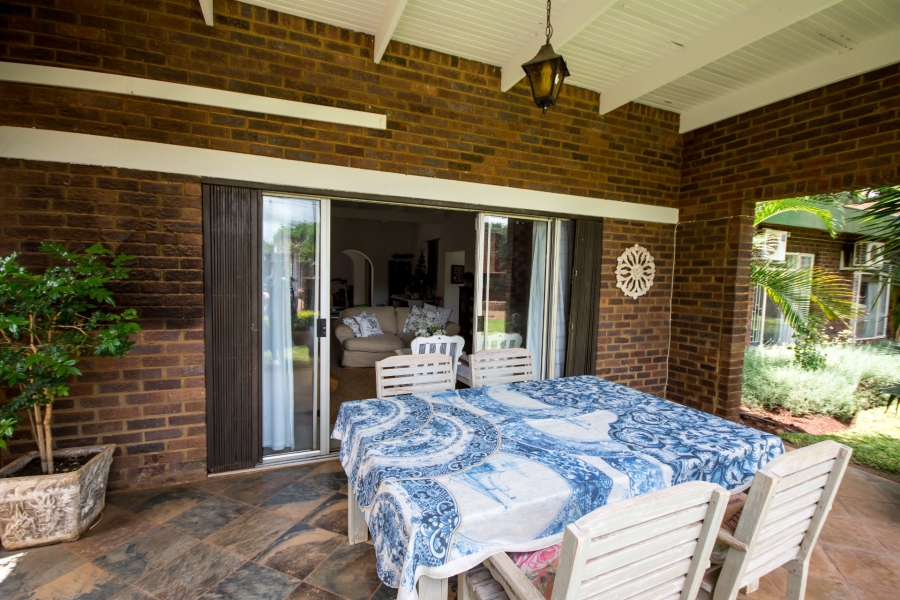 5 Bedroom Property for Sale in Chroompark Limpopo