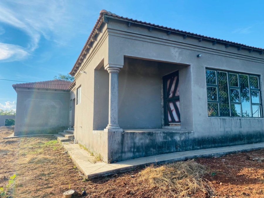 4 Bedroom Property for Sale in Mutoti Limpopo
