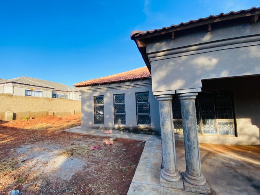 4 Bedroom Property for Sale in Mutoti Limpopo