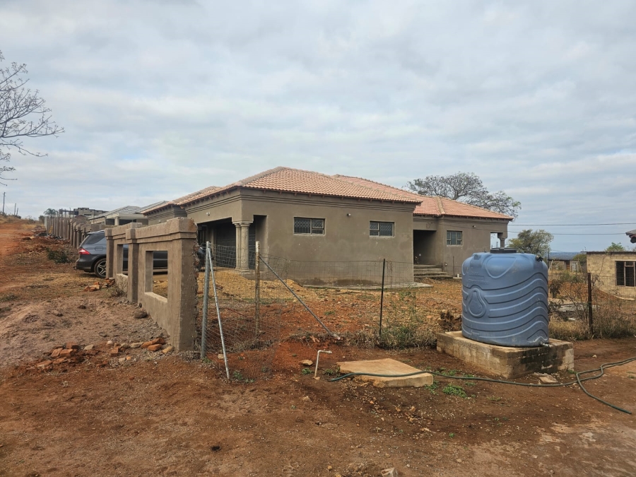 4 Bedroom Property for Sale in Mutoti Limpopo