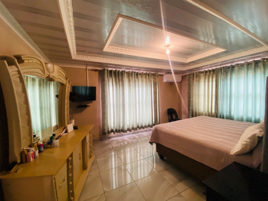 5 Bedroom Property for Sale in Tshilamba Limpopo