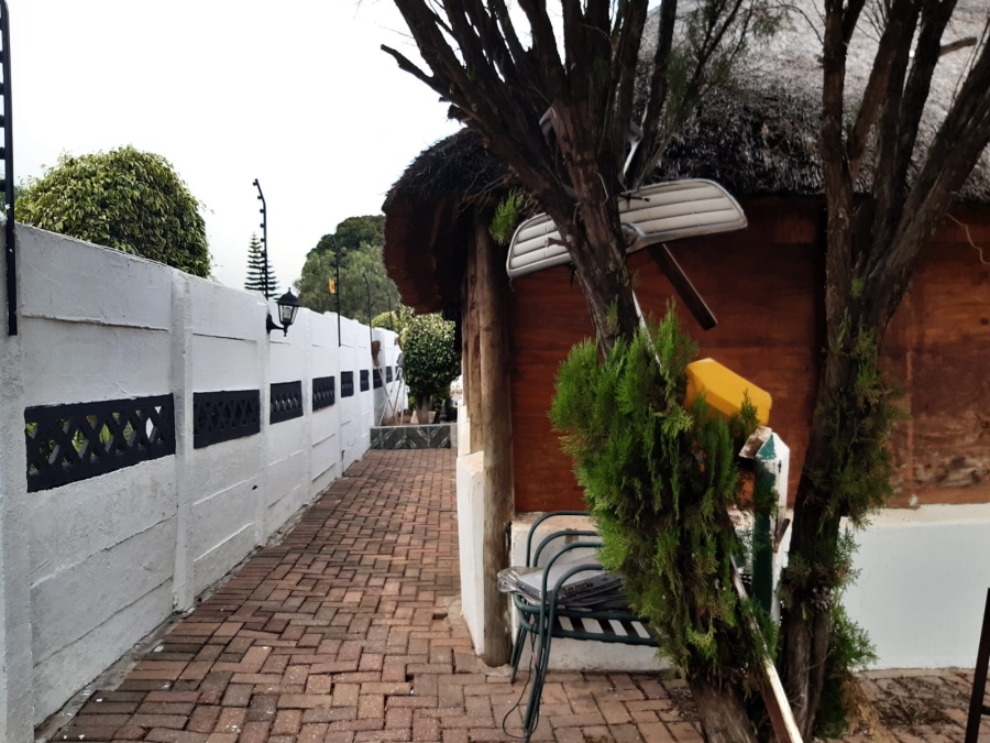 5 Bedroom Property for Sale in Flora Park Limpopo