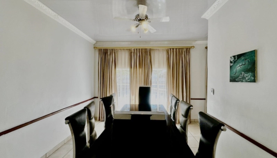 5 Bedroom Property for Sale in Bendor Limpopo