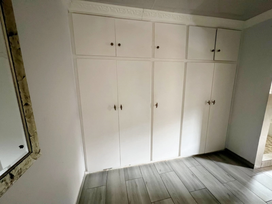 5 Bedroom Property for Sale in Bendor Limpopo