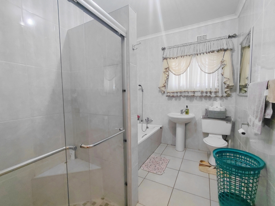 4 Bedroom Property for Sale in Mokopane Central Limpopo