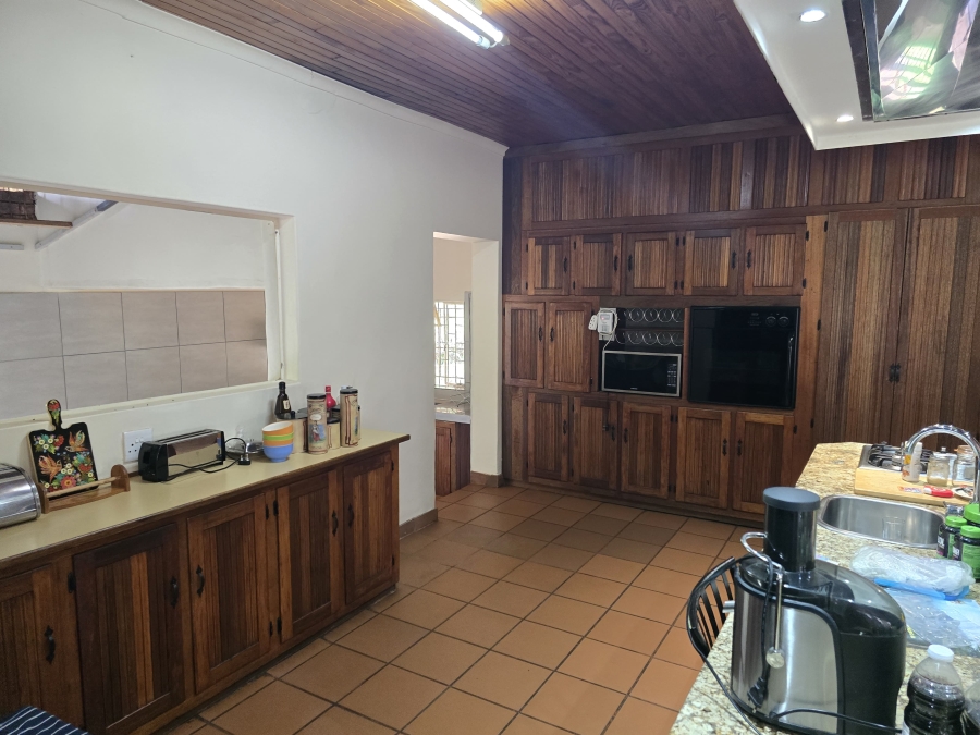 6 Bedroom Property for Sale in Louis Trichardt Limpopo