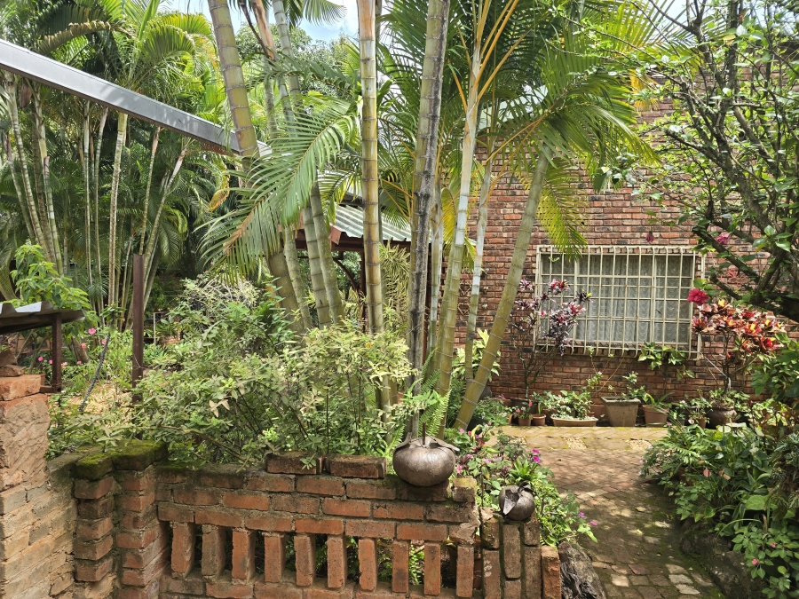 6 Bedroom Property for Sale in Louis Trichardt Limpopo