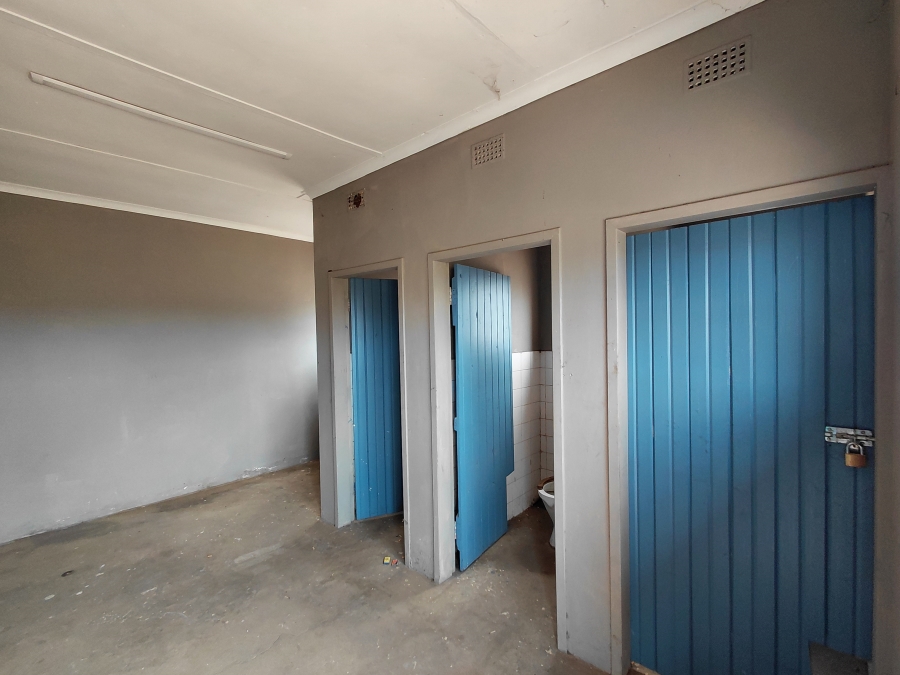 Commercial Property for Sale in Trim Park Limpopo