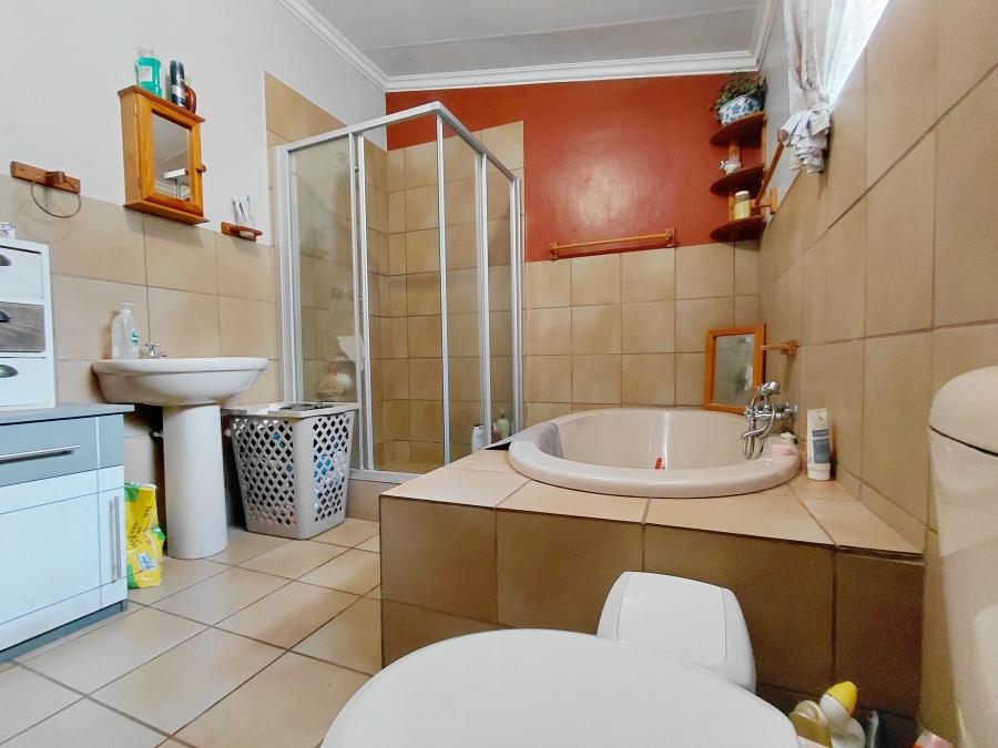 3 Bedroom Property for Sale in Moregloed Limpopo