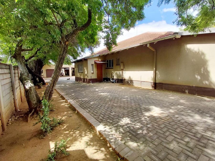 3 Bedroom Property for Sale in Moregloed Limpopo