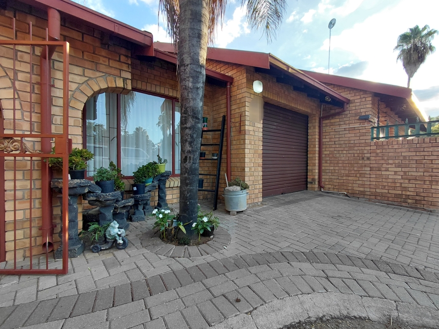 2 Bedroom Property for Sale in Annadale Limpopo