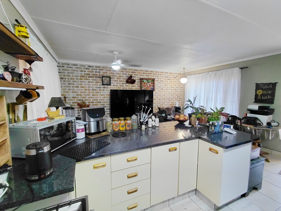 2 Bedroom Property for Sale in Annadale Limpopo