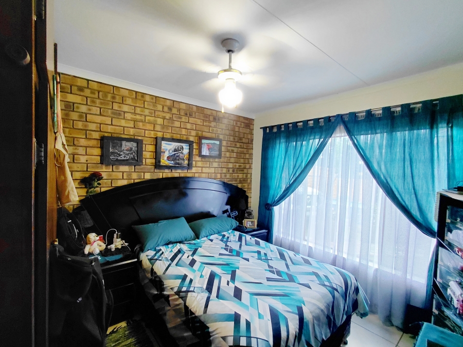 2 Bedroom Property for Sale in Annadale Limpopo