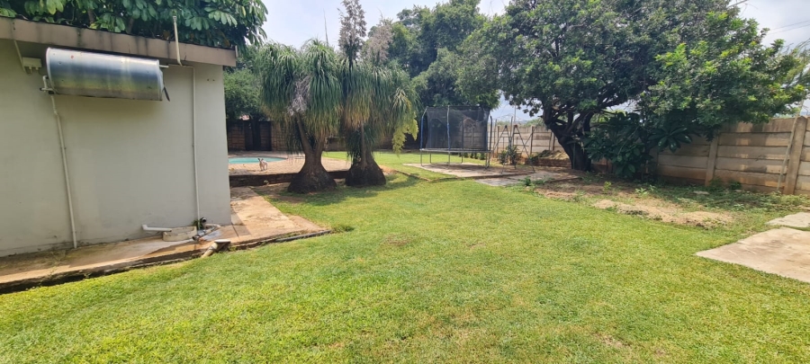 4 Bedroom Property for Sale in Kameeldoringpark Limpopo