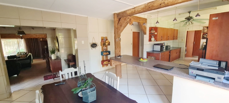 4 Bedroom Property for Sale in Kameeldoringpark Limpopo