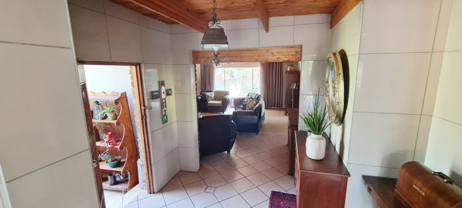 4 Bedroom Property for Sale in Kameeldoringpark Limpopo