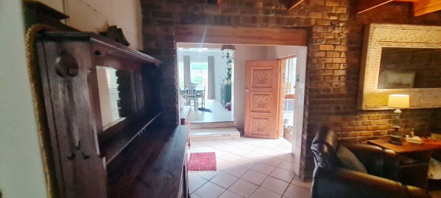 4 Bedroom Property for Sale in Kameeldoringpark Limpopo