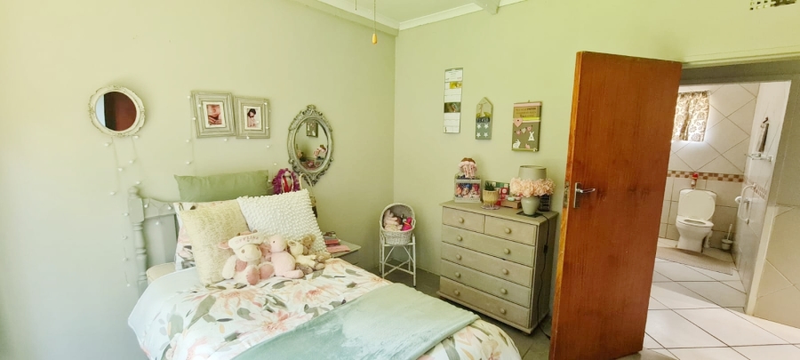 4 Bedroom Property for Sale in Kameeldoringpark Limpopo