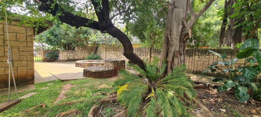 4 Bedroom Property for Sale in Kameeldoringpark Limpopo