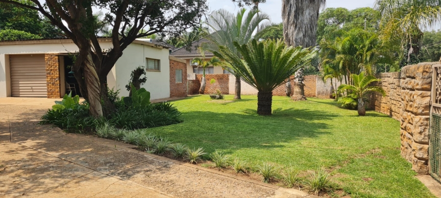 4 Bedroom Property for Sale in Kameeldoringpark Limpopo