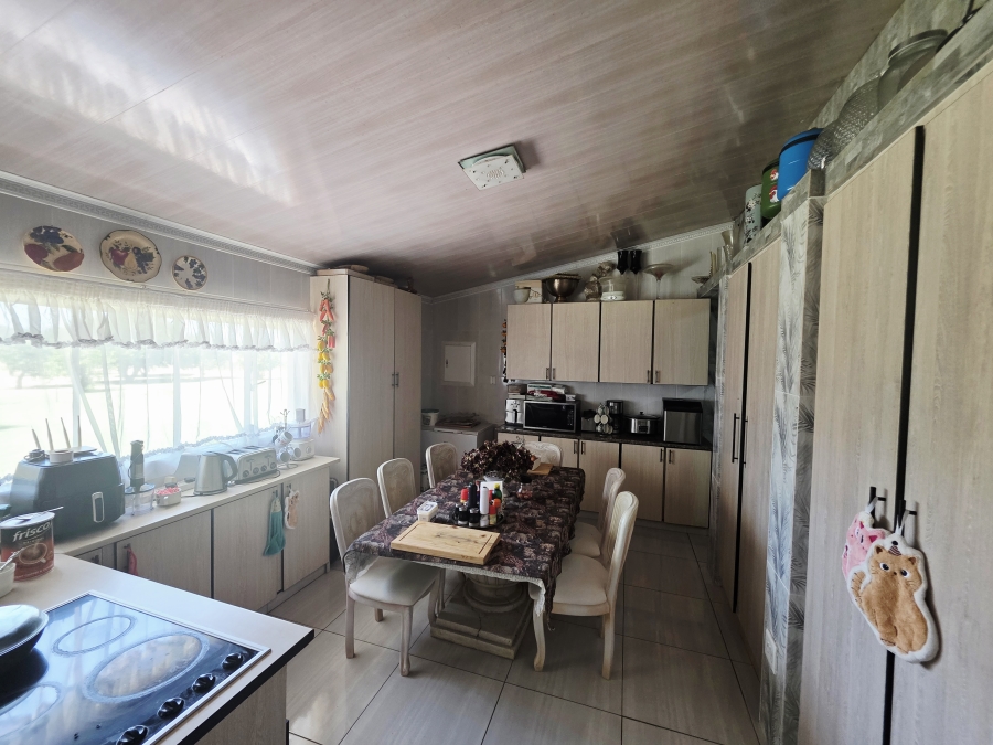 4 Bedroom Property for Sale in Radium Limpopo