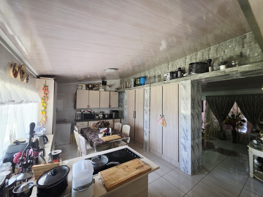 4 Bedroom Property for Sale in Radium Limpopo