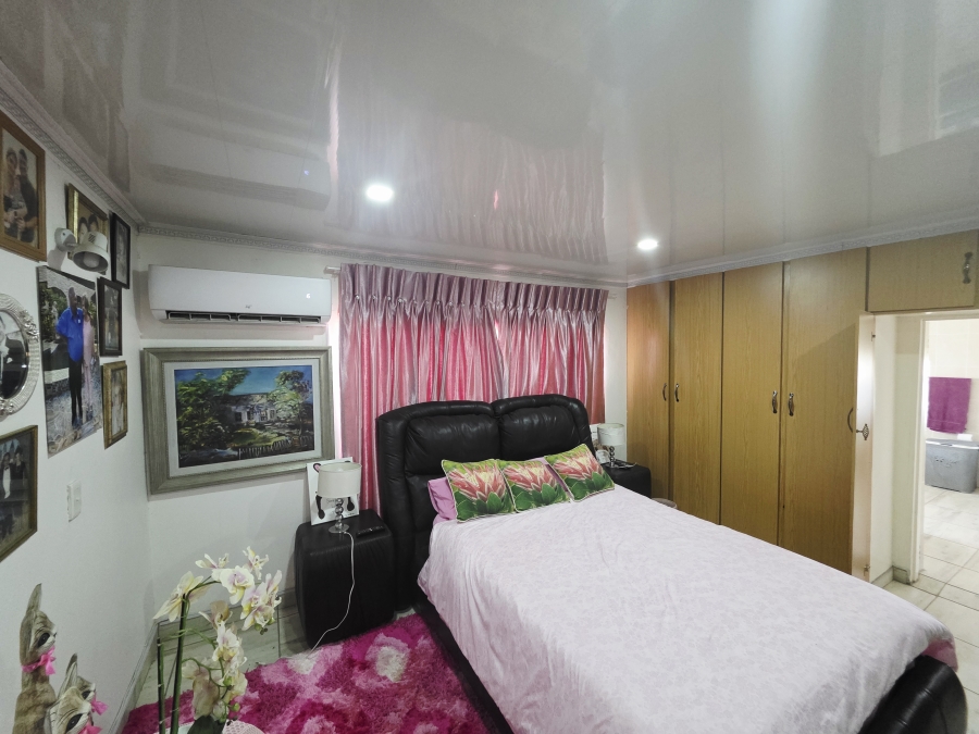 4 Bedroom Property for Sale in Radium Limpopo