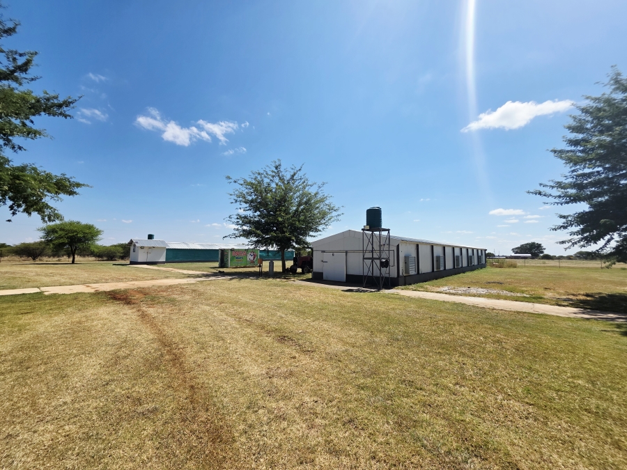 4 Bedroom Property for Sale in Radium Limpopo