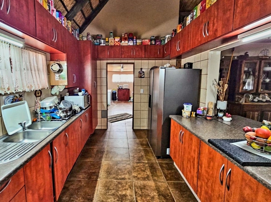 8 Bedroom Property for Sale in Mookgopong Limpopo