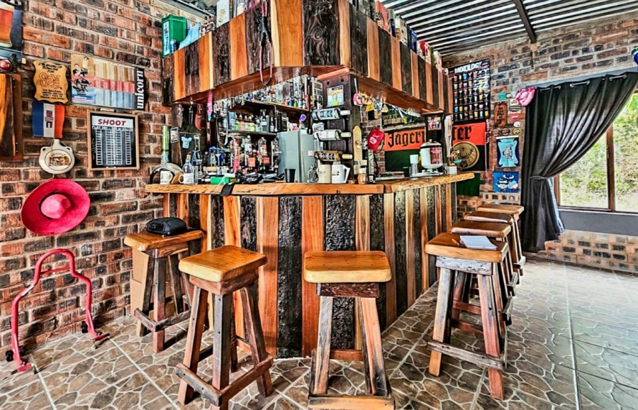 8 Bedroom Property for Sale in Mookgopong Limpopo