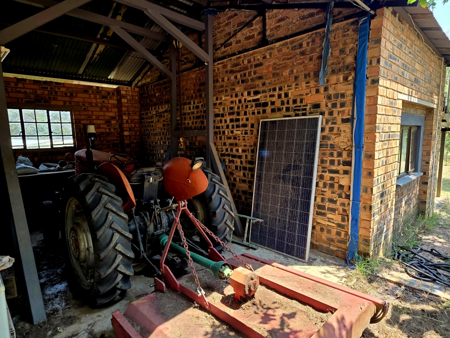 8 Bedroom Property for Sale in Mookgopong Limpopo