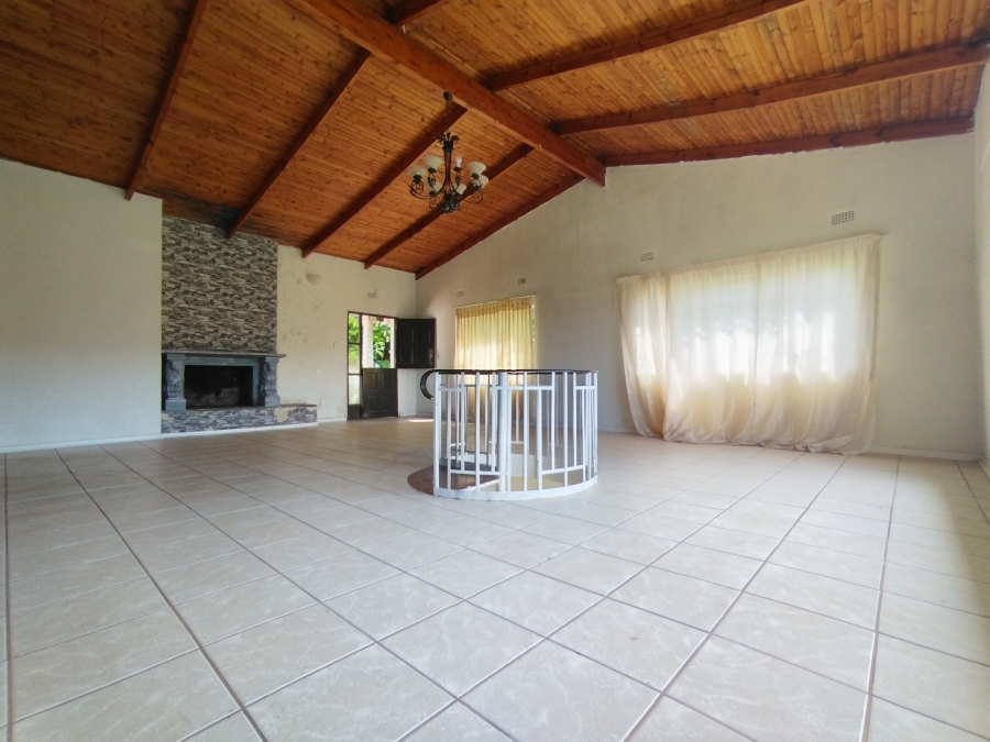 4 Bedroom Property for Sale in Modjadjiskloof Limpopo