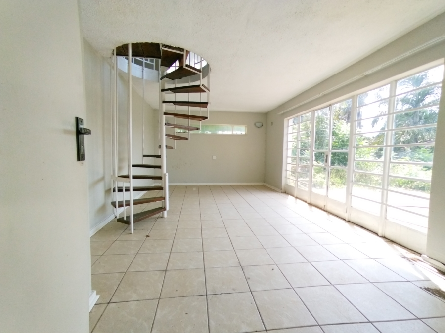 4 Bedroom Property for Sale in Modjadjiskloof Limpopo