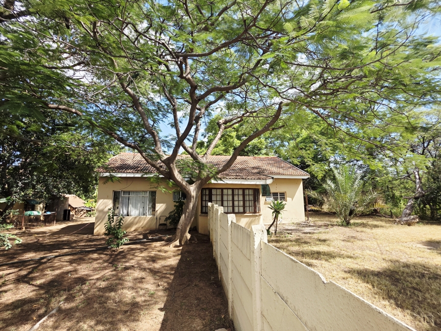 7 Bedroom Property for Sale in Buffelsdoorns AH Limpopo