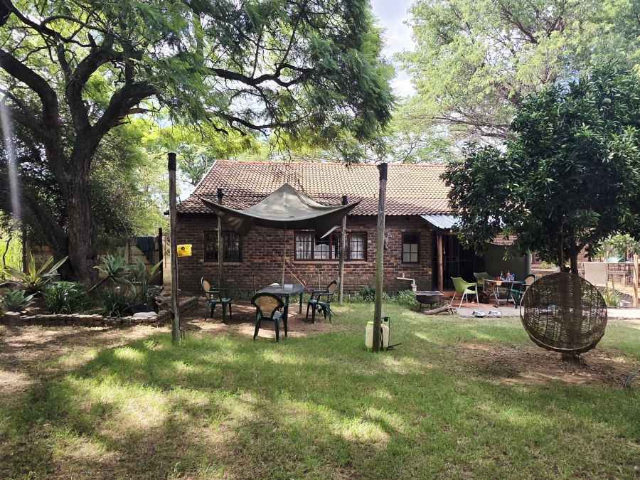 7 Bedroom Property for Sale in Buffelsdoorns AH Limpopo