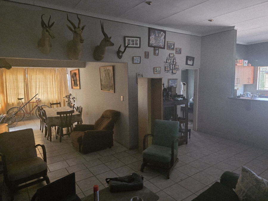 7 Bedroom Property for Sale in Buffelsdoorns AH Limpopo