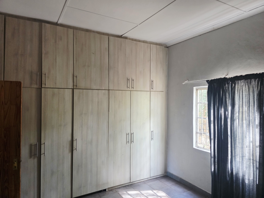 7 Bedroom Property for Sale in Buffelsdoorns AH Limpopo