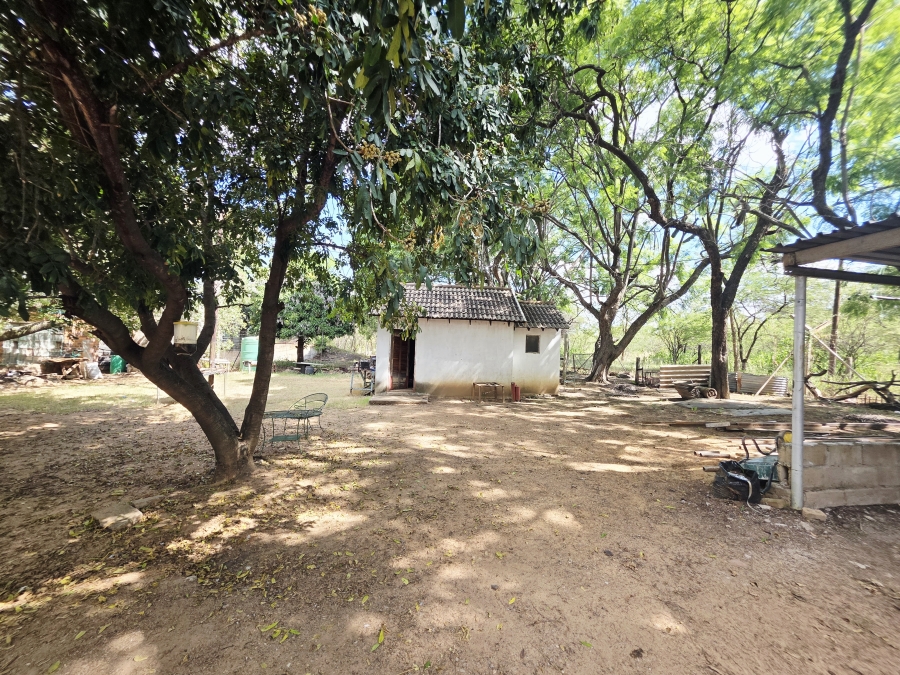 7 Bedroom Property for Sale in Buffelsdoorns AH Limpopo