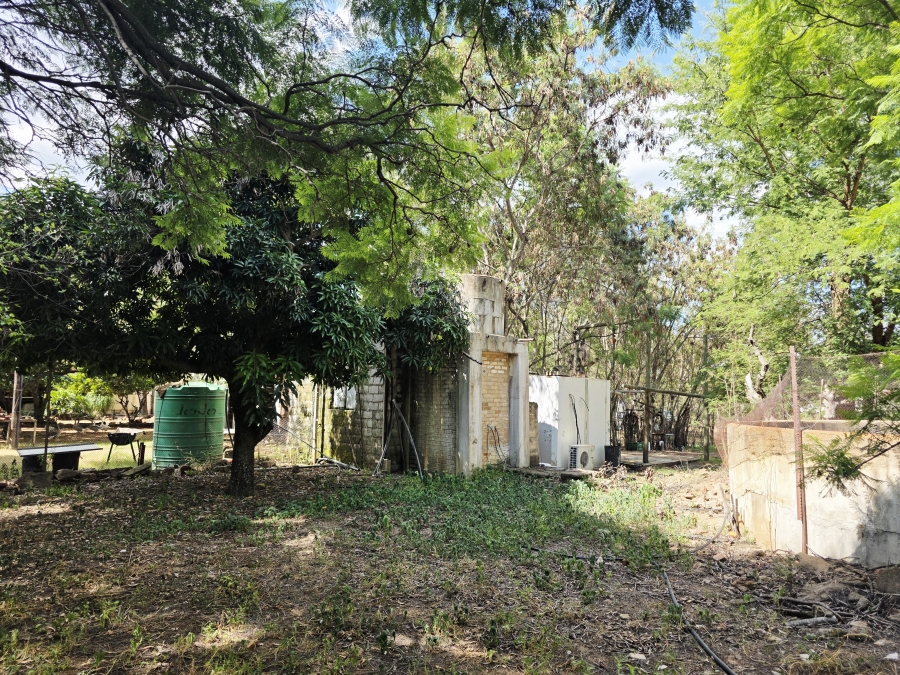 7 Bedroom Property for Sale in Buffelsdoorns AH Limpopo