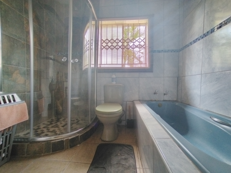 3 Bedroom Property for Sale in Flora Park Limpopo