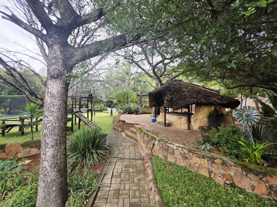 8 Bedroom Property for Sale in Naboomfontein AH Limpopo