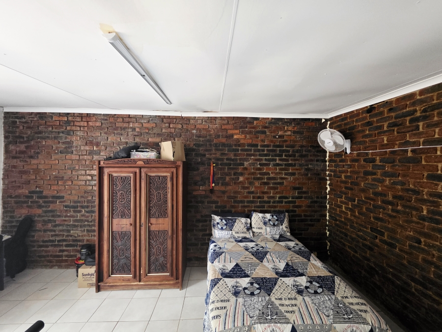 8 Bedroom Property for Sale in Naboomfontein AH Limpopo